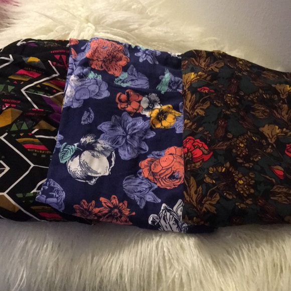 LuLaRoe Pants - Bundle of three lularoe leggings tc 💃🏻